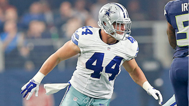 Cowboys swap fullbacks, bring back Tyler Clutts